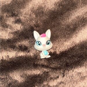 Littlest Pet Shop White and Pink Bunny Figure